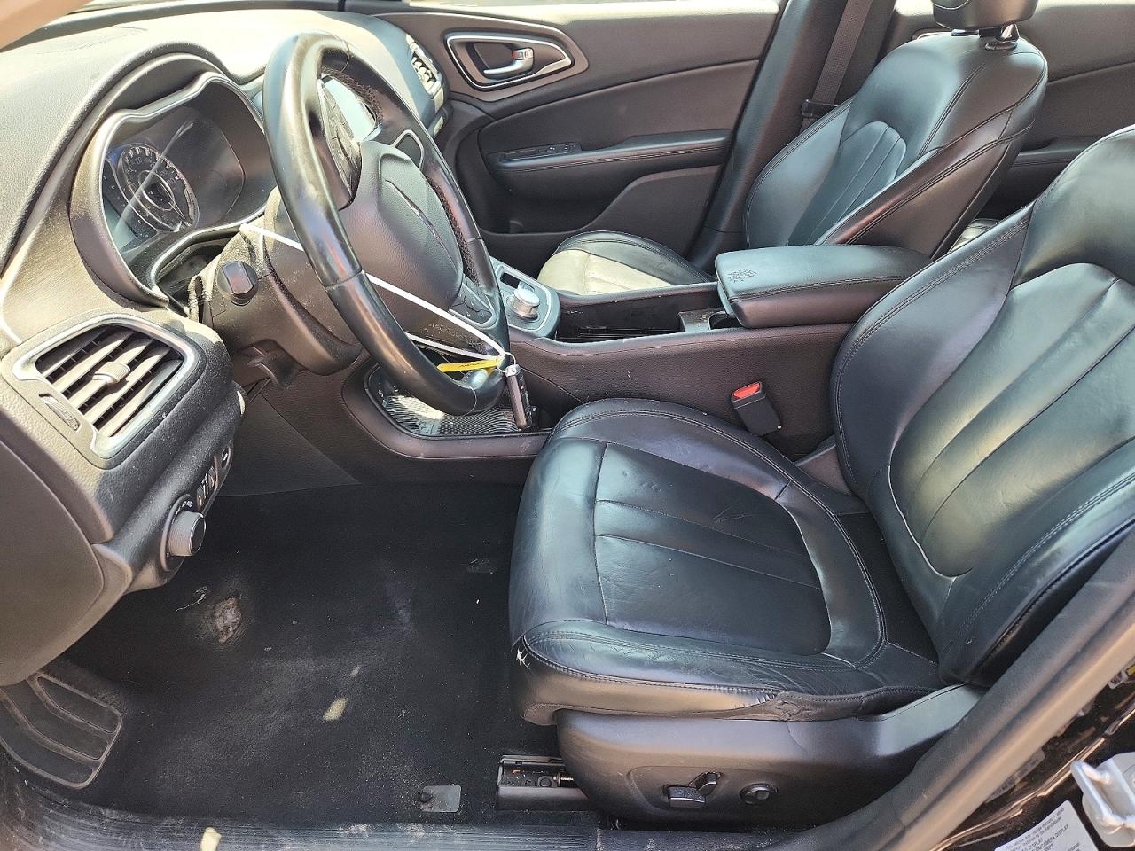 2017 Chrysler 200 Limited Черный vin: 1C3CCCAB5HN502589