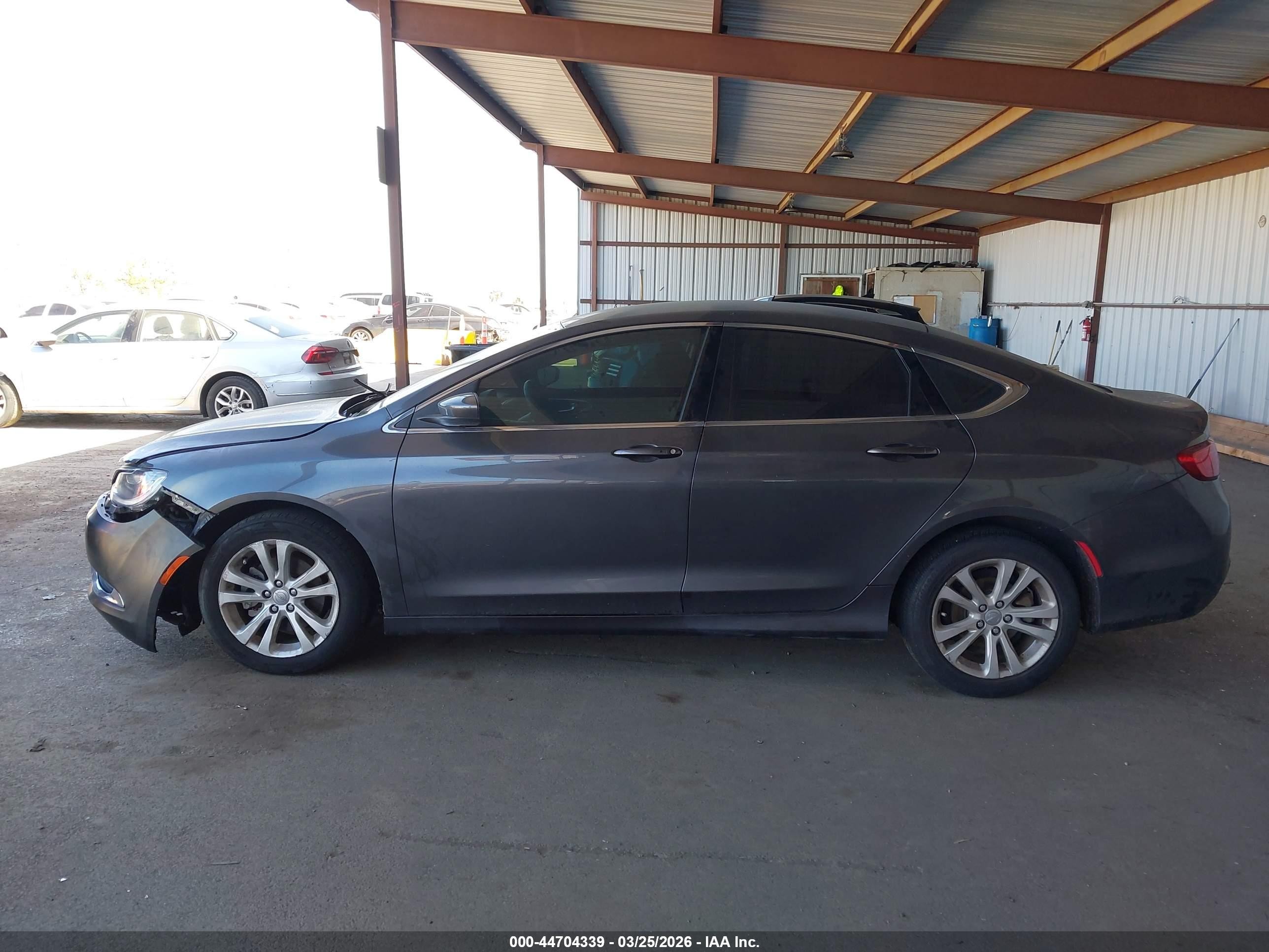 2015 Chrysler 200 Limited Gray vin: 1C3CCCAB6FN502811