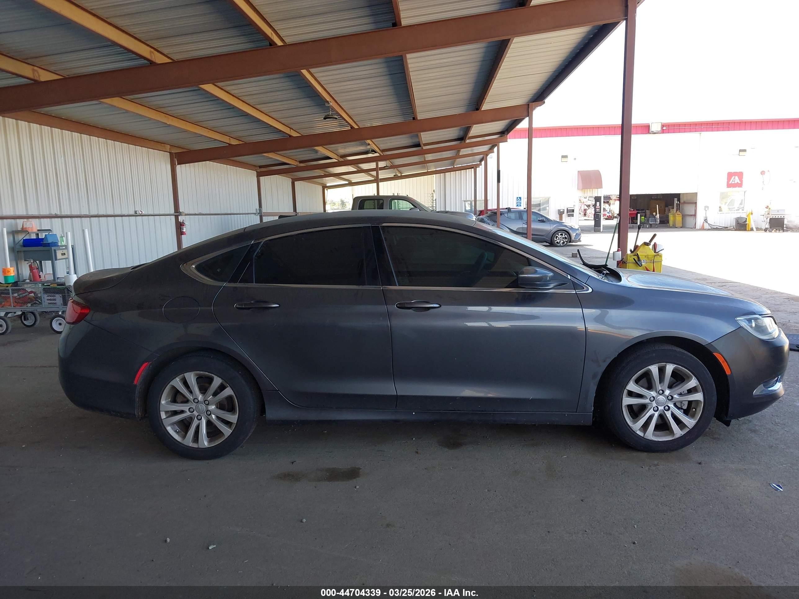 2015 Chrysler 200 Limited Gray vin: 1C3CCCAB6FN502811
