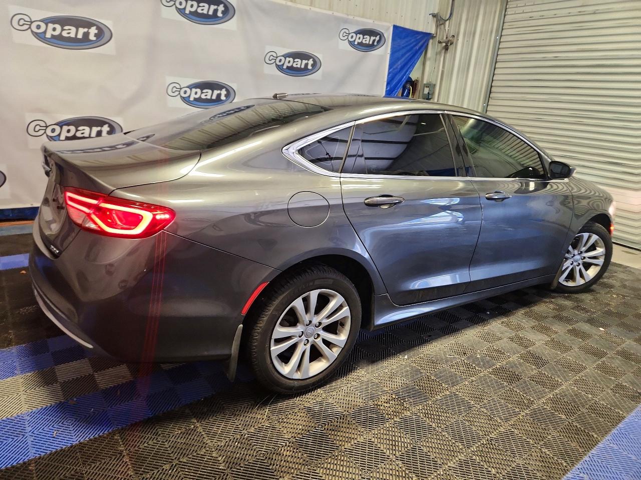 2015 Chrysler 200 Limited Gray vin: 1C3CCCAB6FN504624