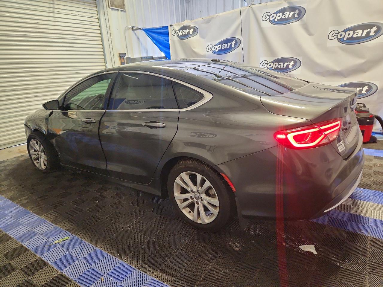 2015 Chrysler 200 Limited Gray vin: 1C3CCCAB6FN504624