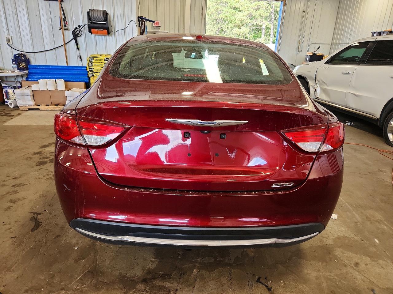 2015 Chrysler 200 Limited Maroon vin: 1C3CCCAB6FN533069