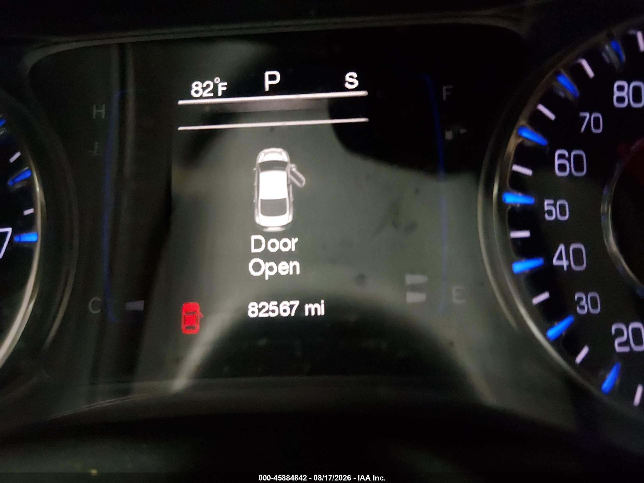 2015 Chrysler 200 Limited Red vin: 1C3CCCAB6FN563933