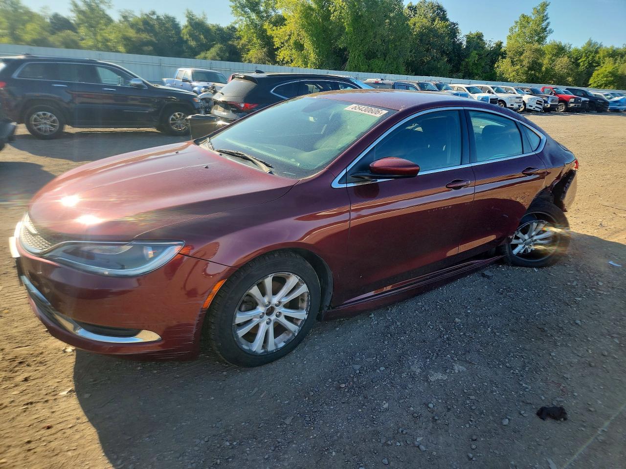 2015 Chrysler 200 Limited Burgundy vin: 1C3CCCAB6FN582143
