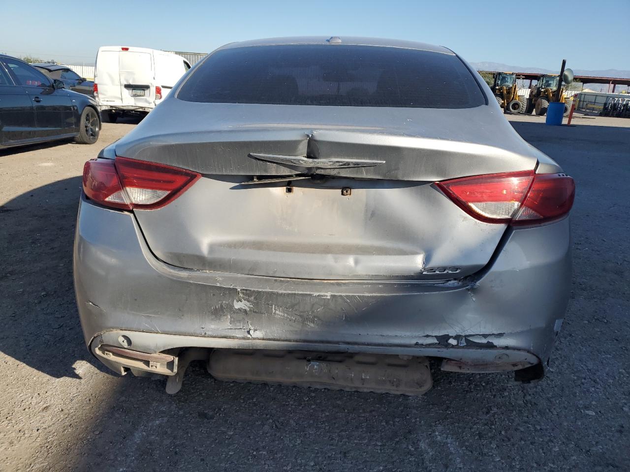 2015 Chrysler 200 Limited Silver vin: 1C3CCCAB6FN606831