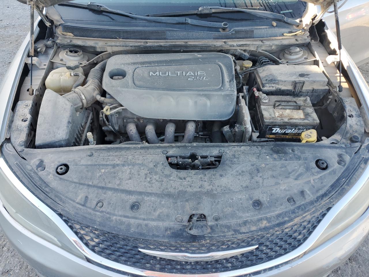 2015 Chrysler 200 Limited Silver vin: 1C3CCCAB6FN606831