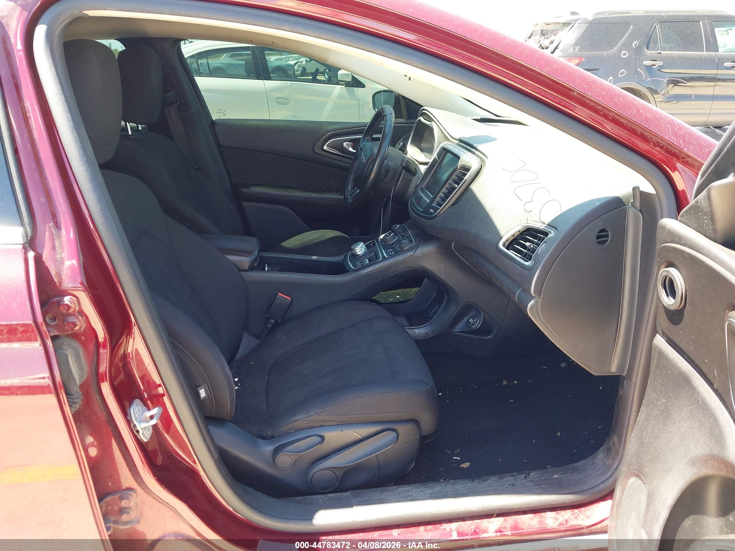 2015 Chrysler 200 Limited Maroon vin: 1C3CCCAB6FN635424
