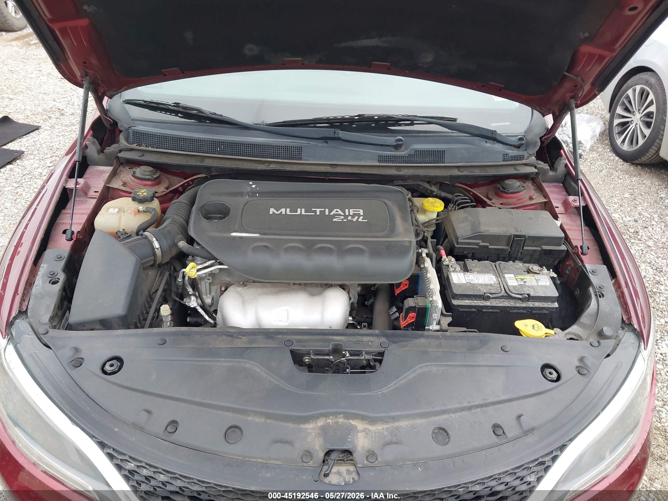 2015 Chrysler 200 Limited Maroon vin: 1C3CCCAB6FN637206