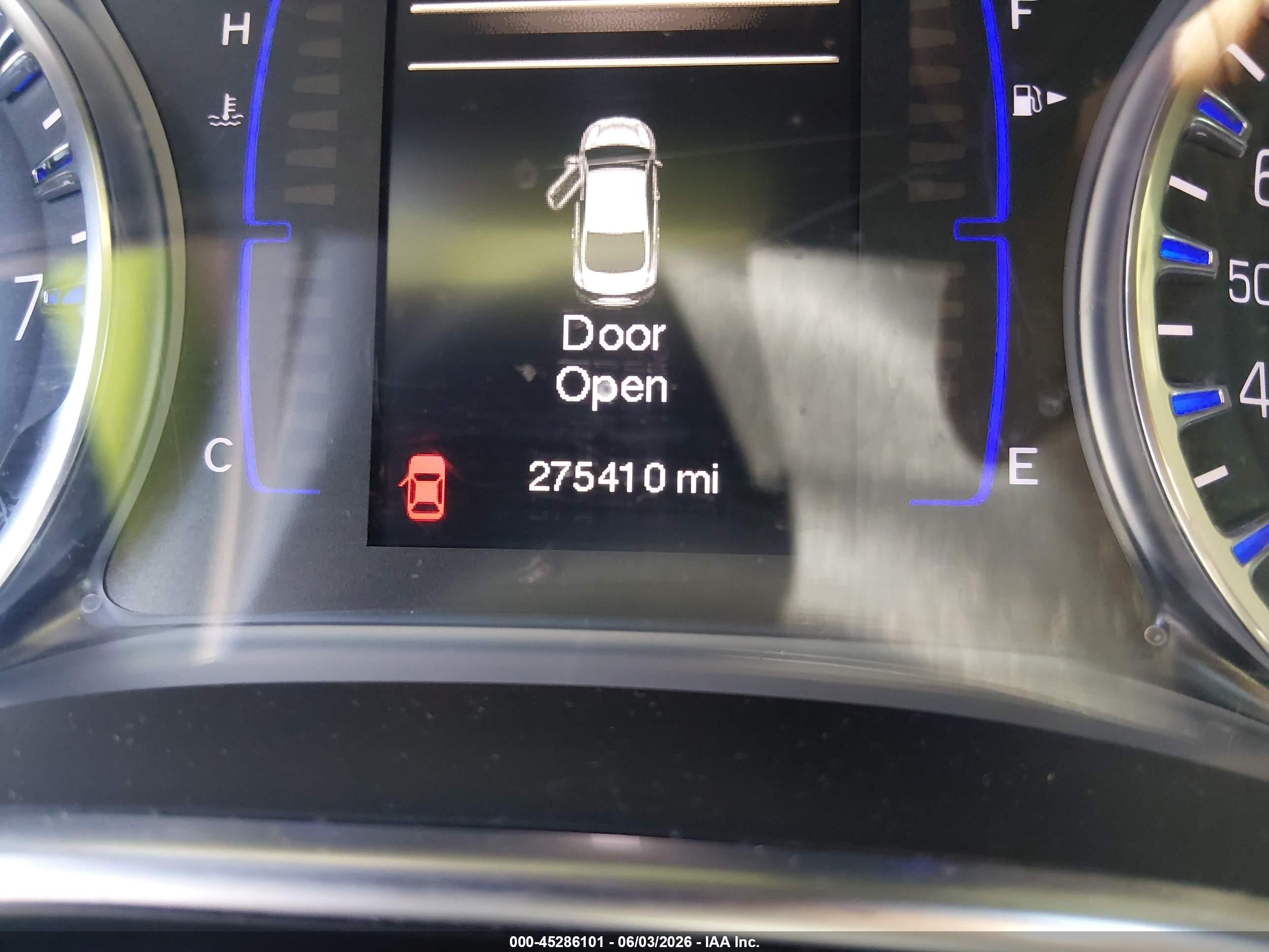 2015 Chrysler 200 Limited White vin: 1C3CCCAB6FN675342
