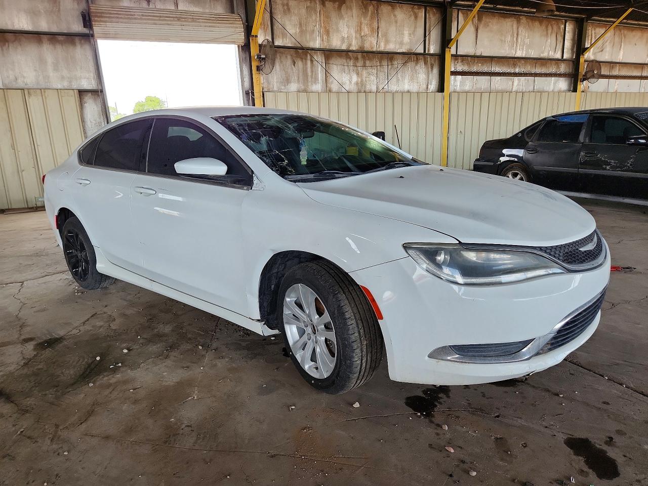 2015 Chrysler 200 Limited White vin: 1C3CCCAB6FN715841