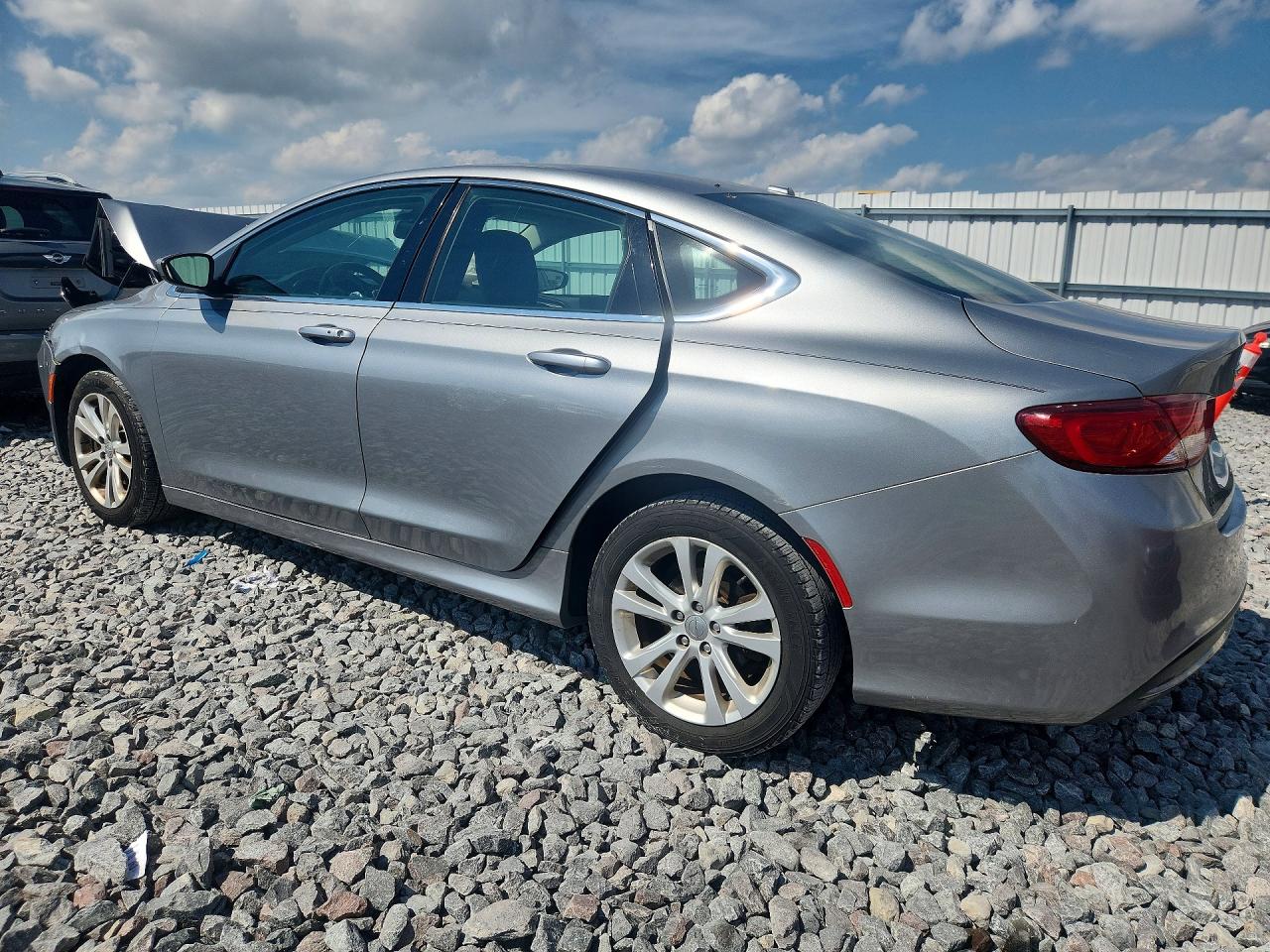 2015 Chrysler 200 Limited Silver vin: 1C3CCCAB7FN536871