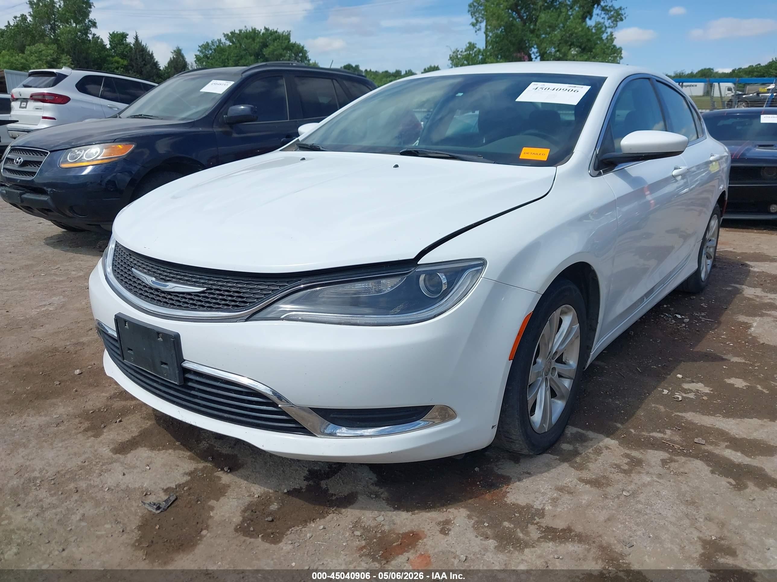 2015 Chrysler 200 Limited White vin: 1C3CCCAB7FN591286