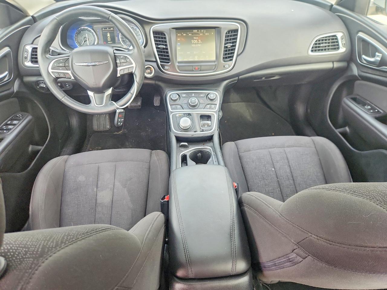 2015 Chrysler 200 Limited White vin: 1C3CCCAB7FN667492