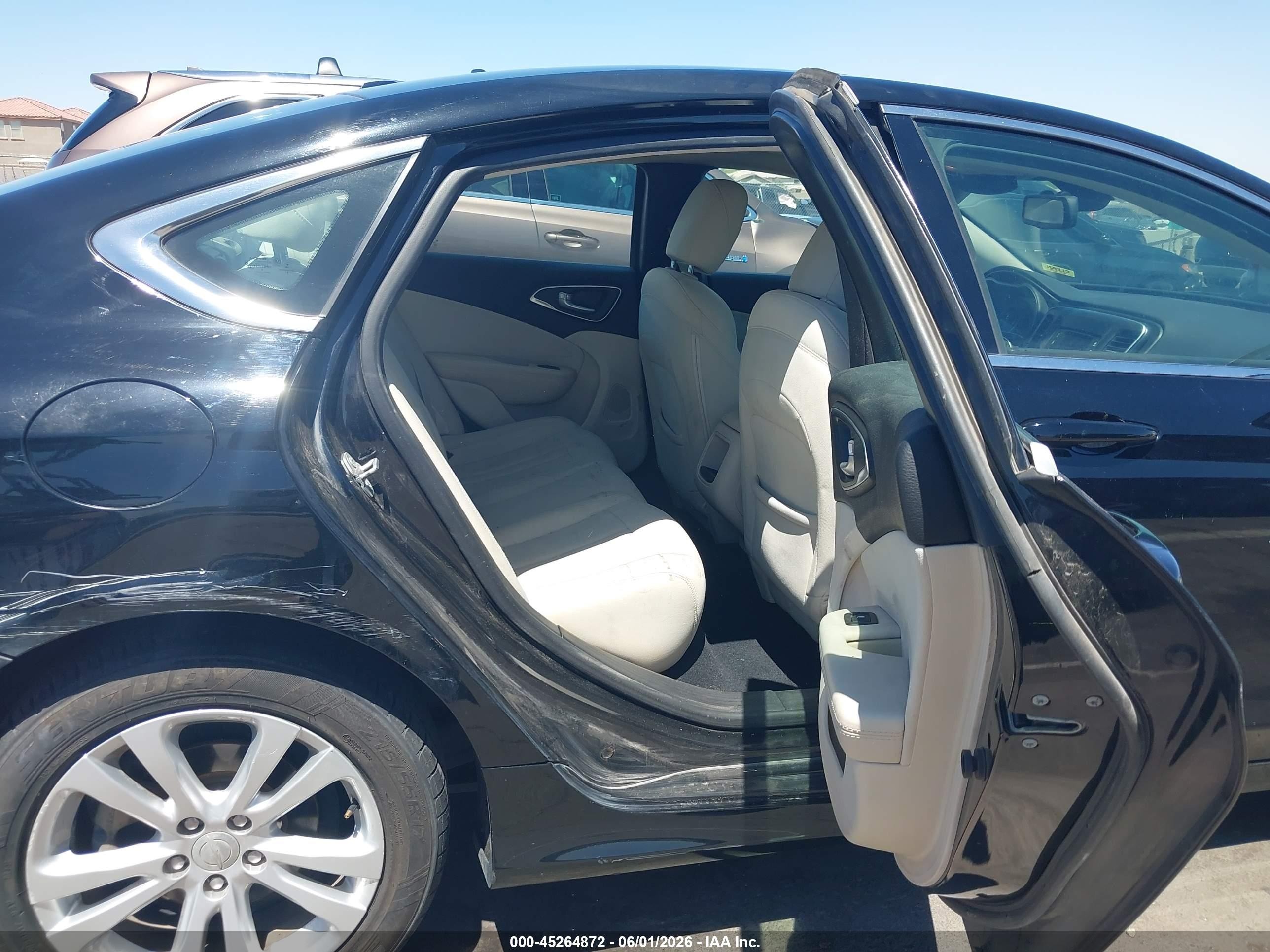 2015 Chrysler 200 Limited Черный vin: 1C3CCCAB7FN669551
