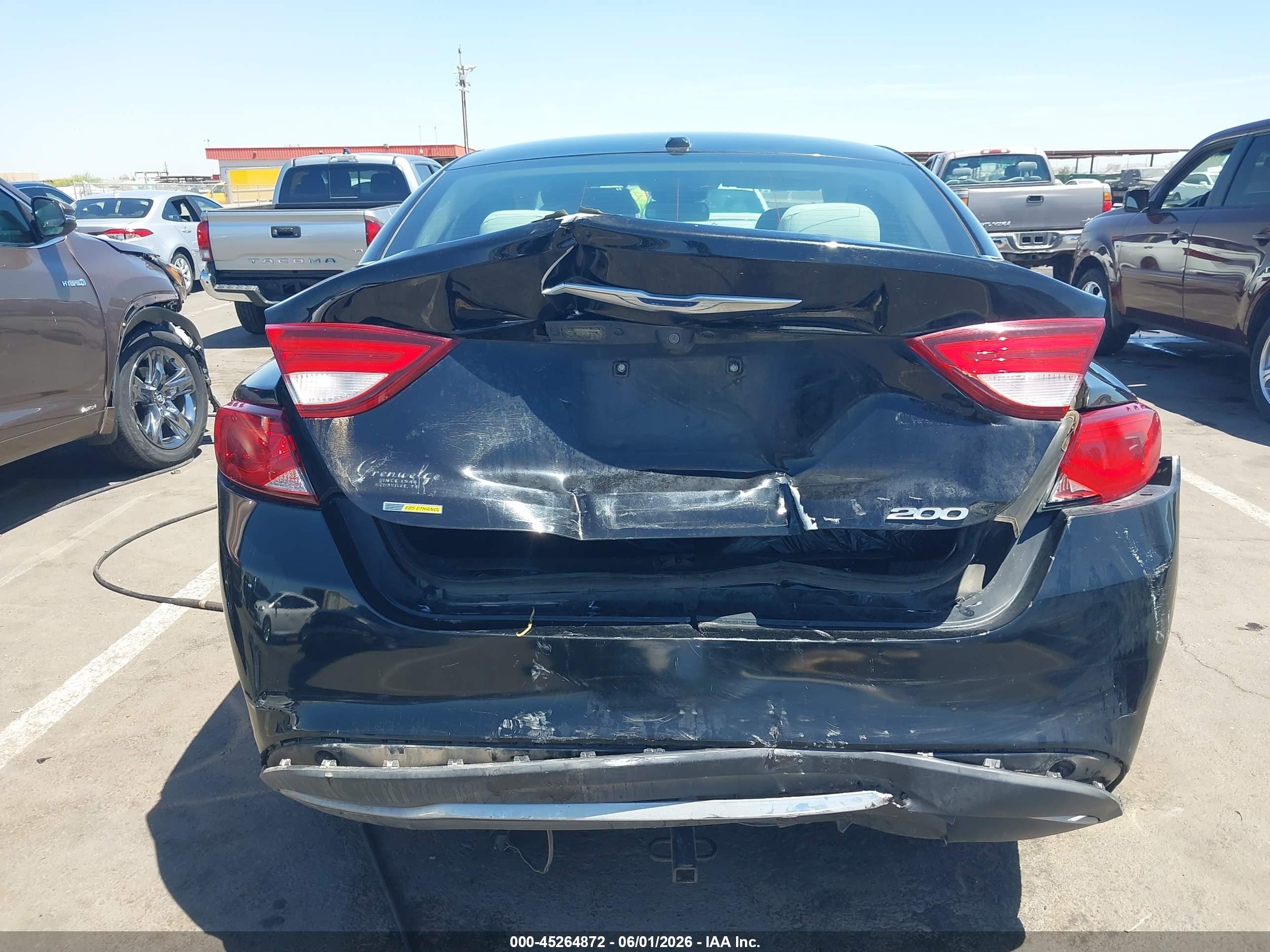 2015 Chrysler 200 Limited Черный vin: 1C3CCCAB7FN669551