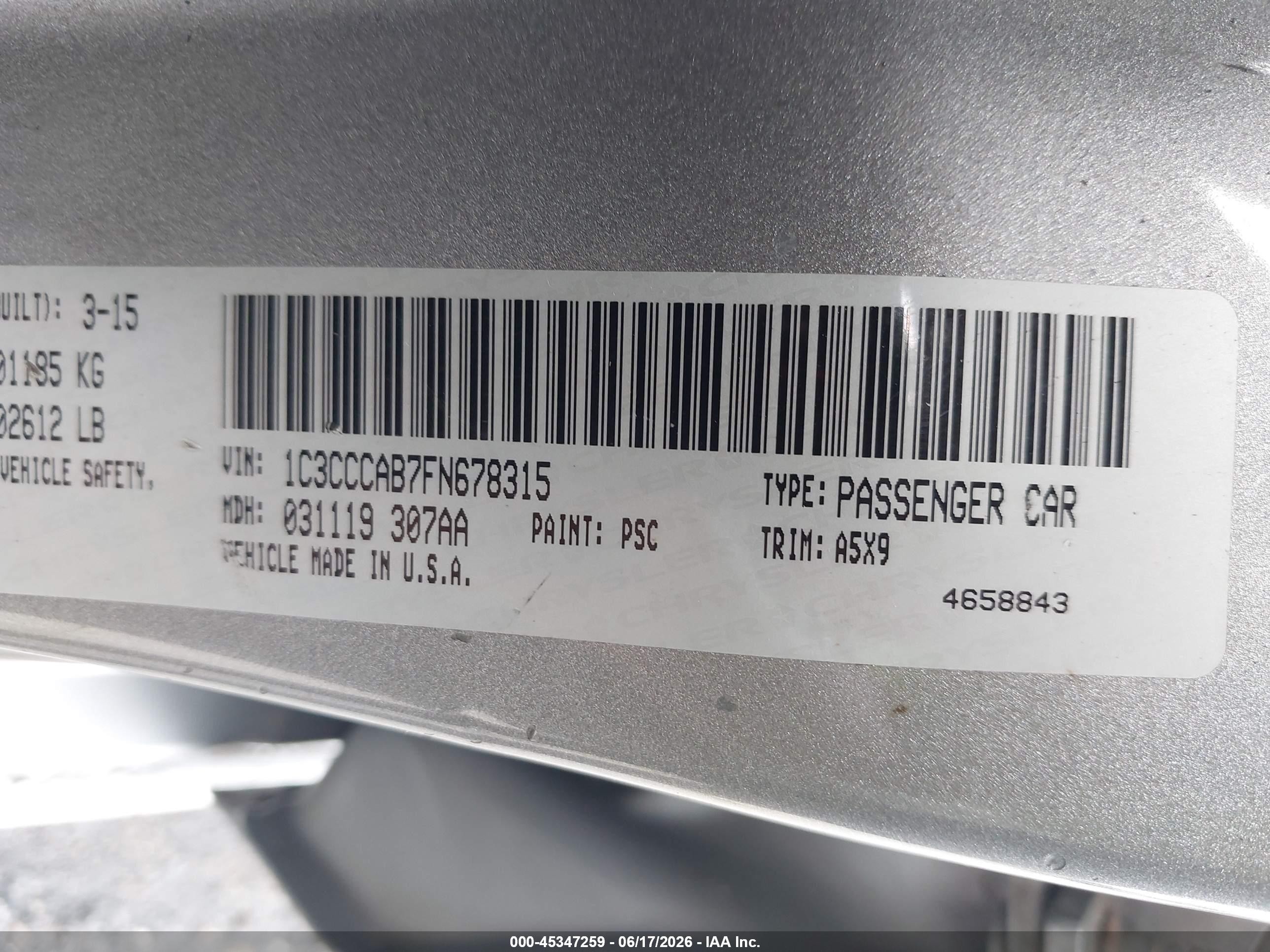 2015 Chrysler 200 Limited Серебряный vin: 1C3CCCAB7FN678315