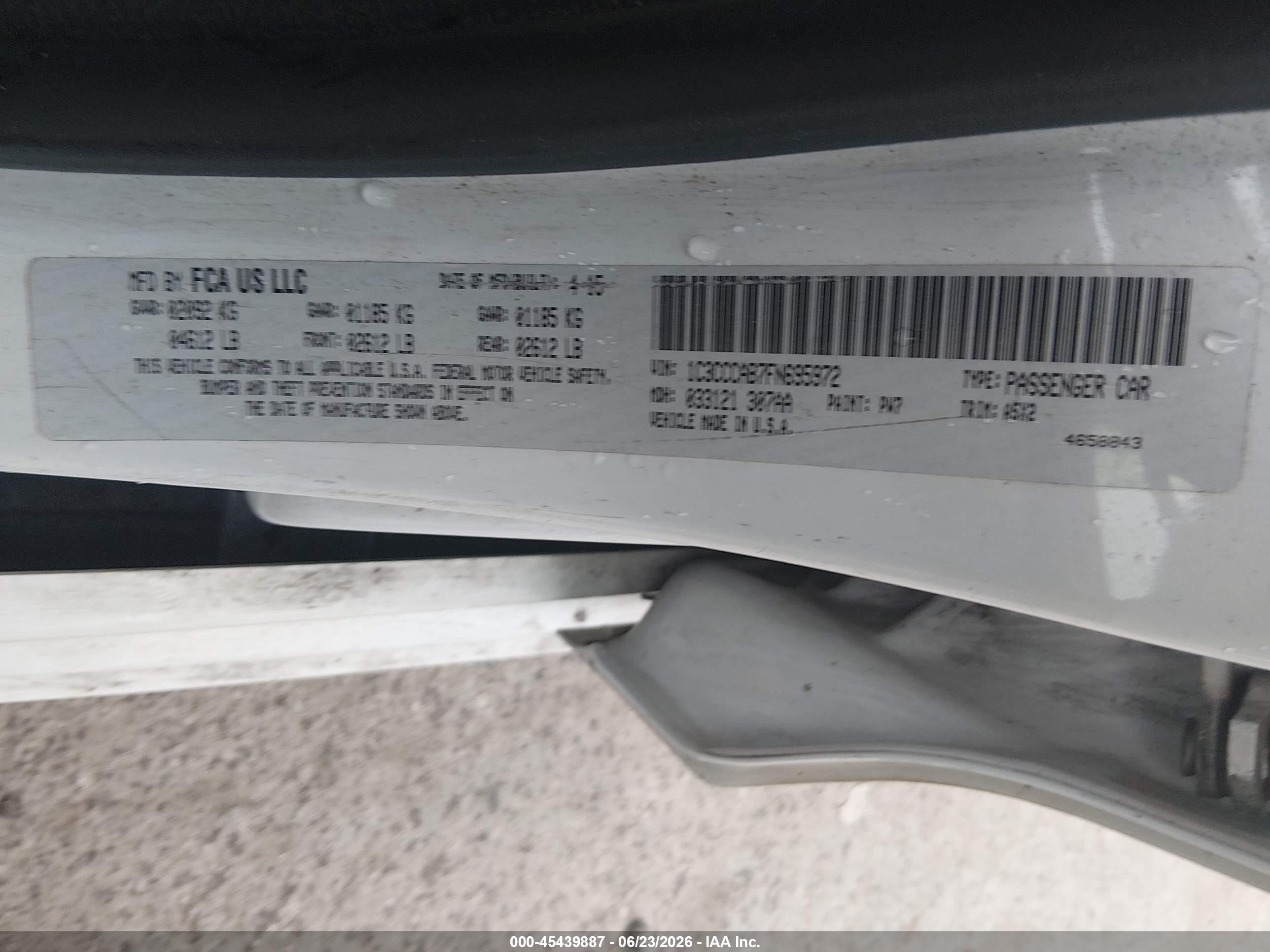 2015 Chrysler 200 Limited White vin: 1C3CCCAB7FN695972