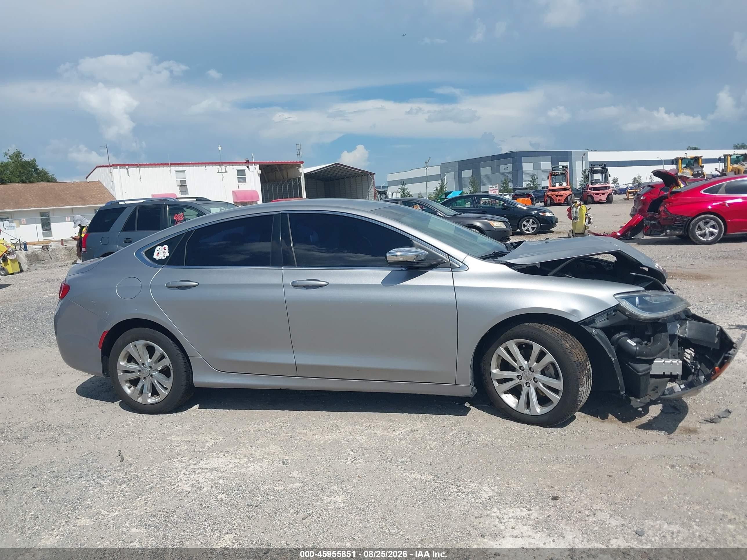 2015 Chrysler 200 Limited Silver vin: 1C3CCCAB7FN702483