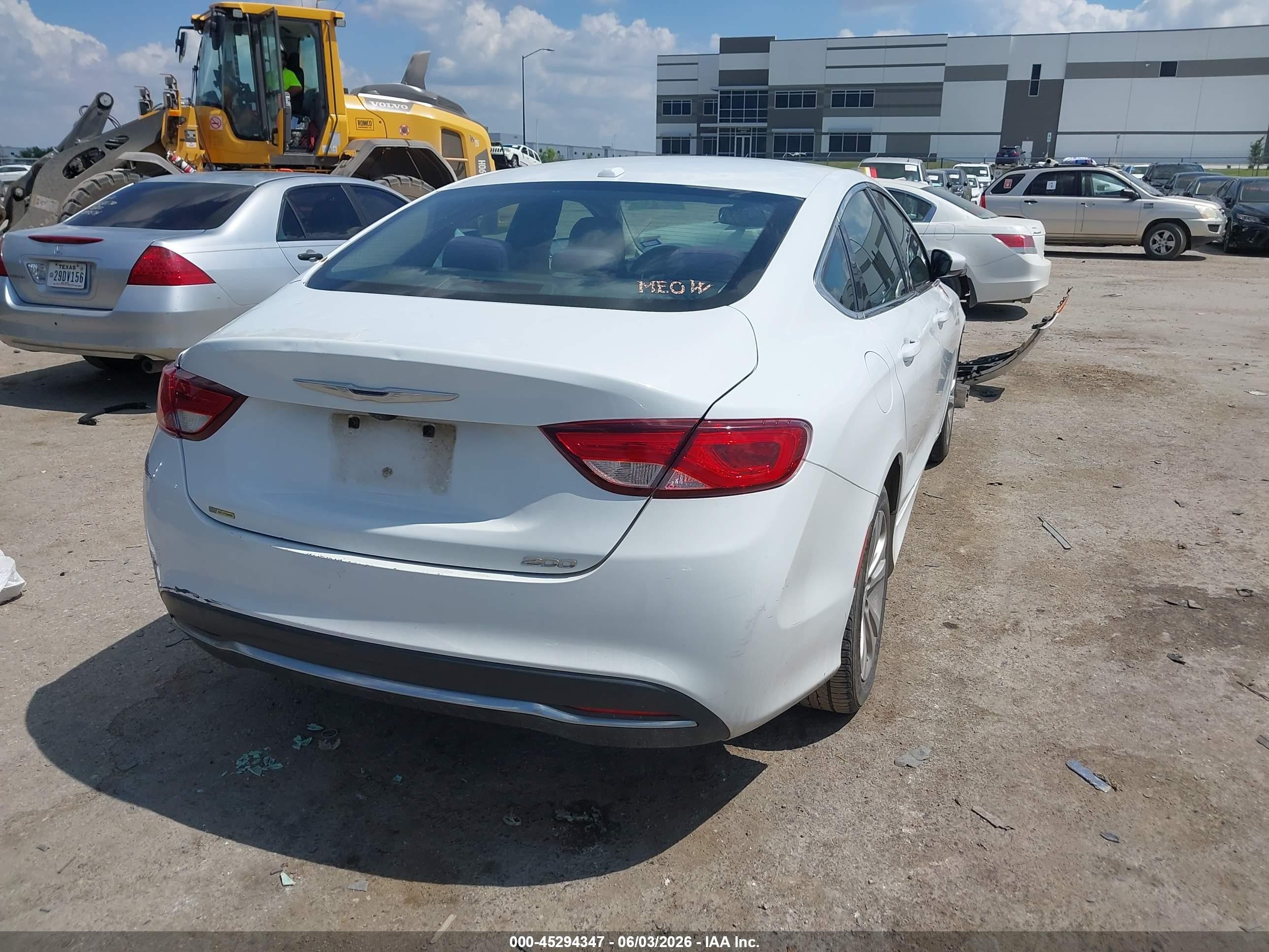 2015 Chrysler 200 Limited White vin: 1C3CCCAB7FN719266