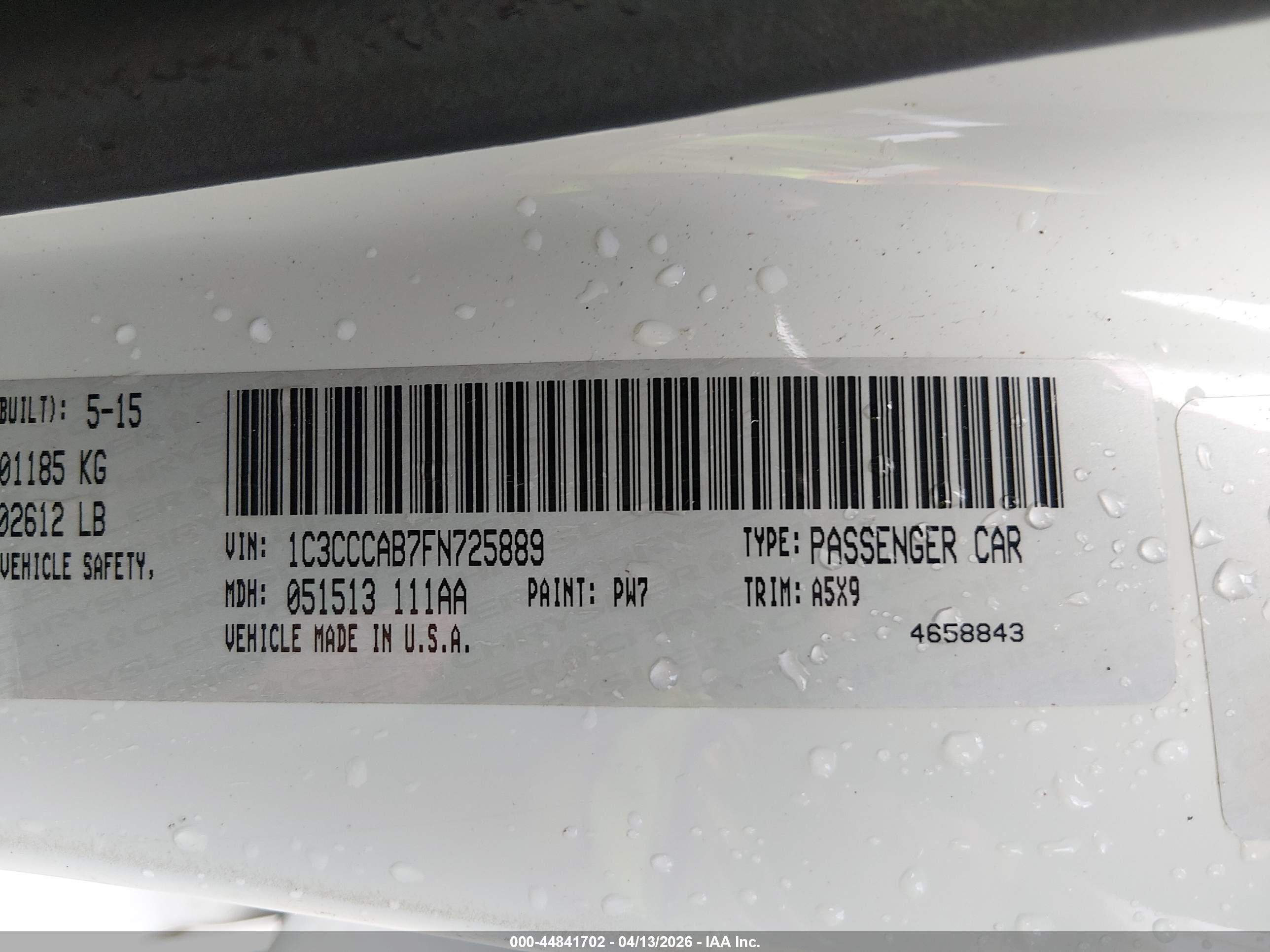 2015 Chrysler 200 Limited White vin: 1C3CCCAB7FN725889