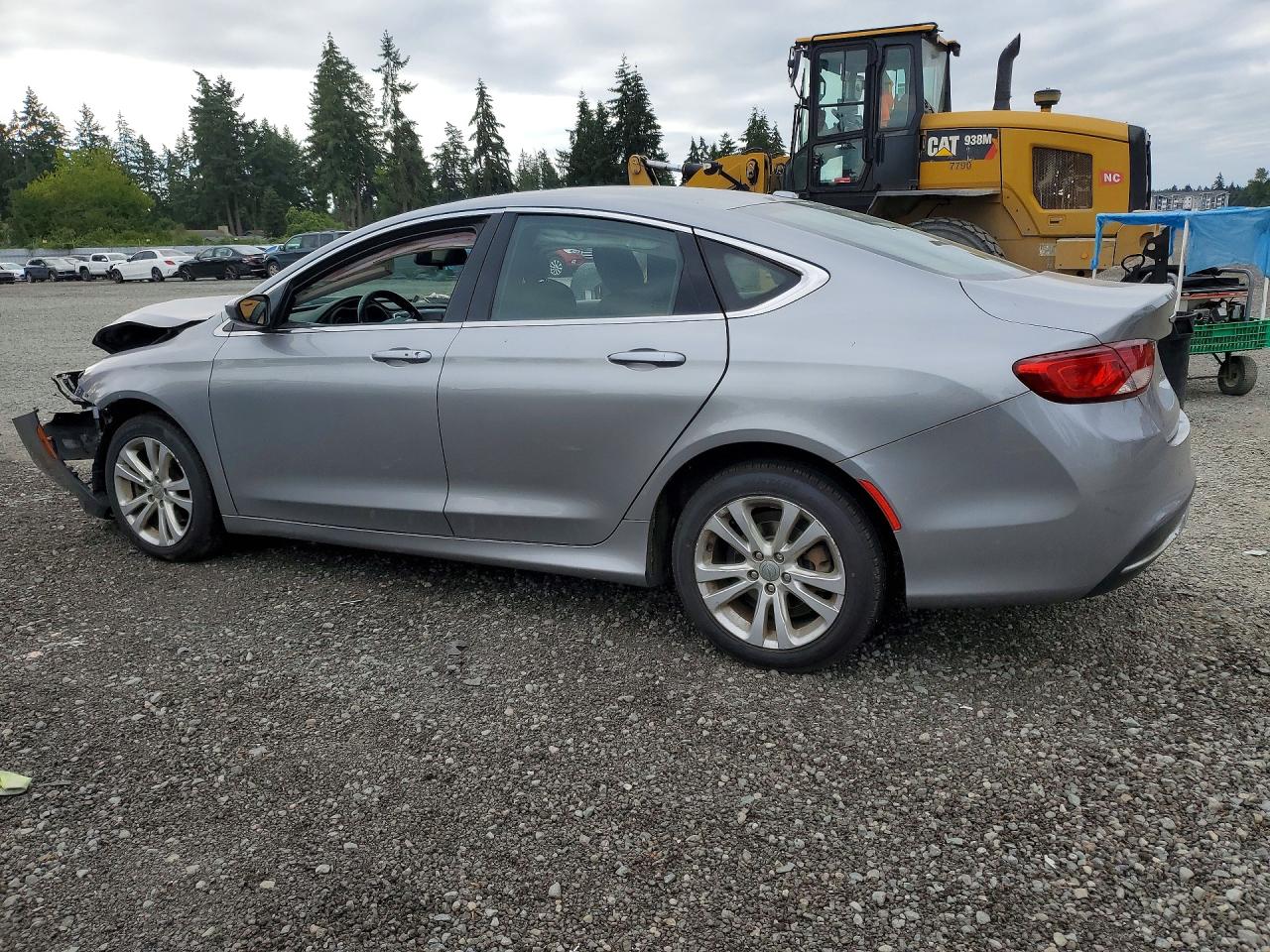 2015 Chrysler 200 Limited Silver vin: 1C3CCCAB7FN728291