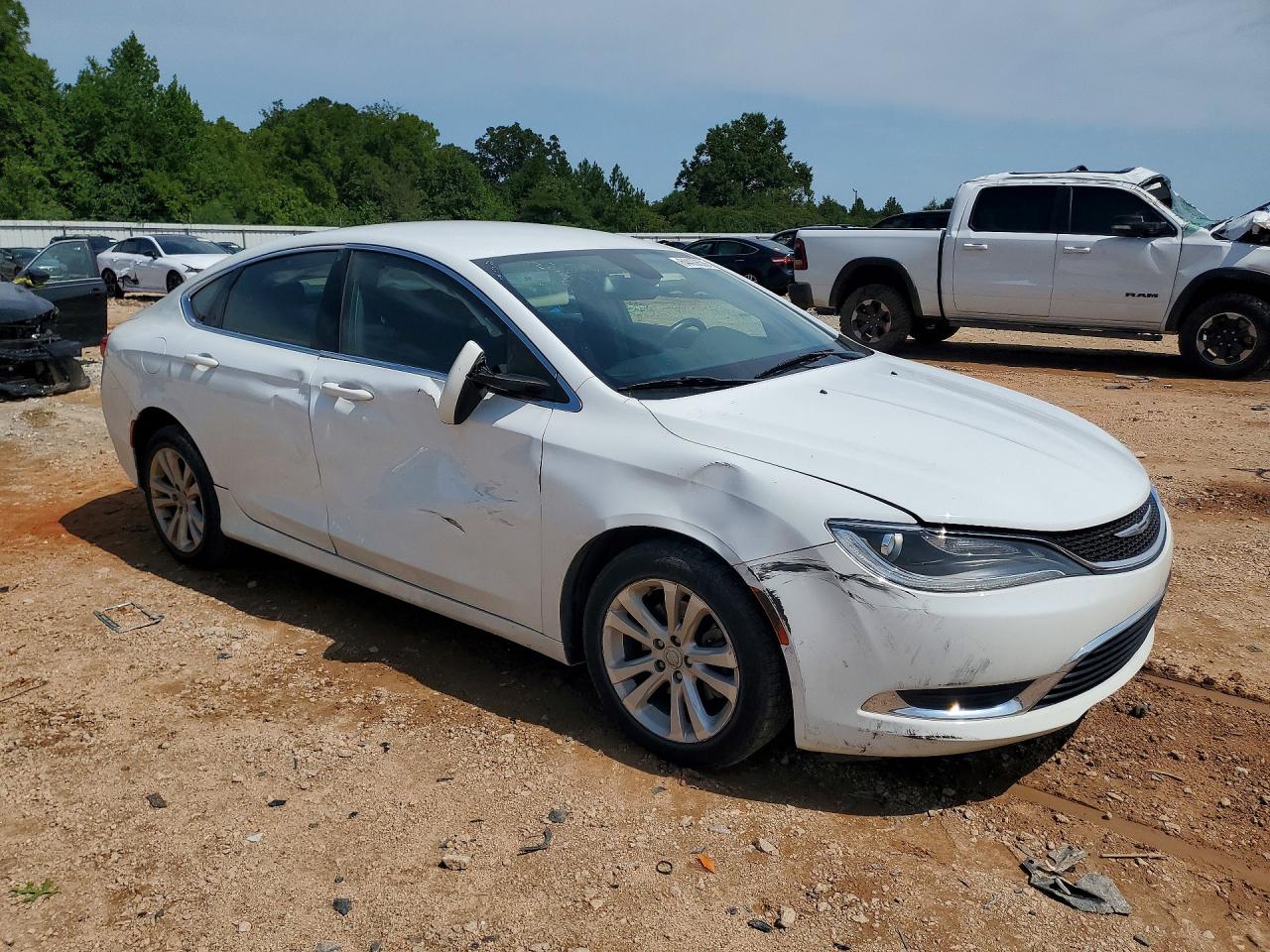 2015 Chrysler 200 Limited White vin: 1C3CCCAB7FN743129