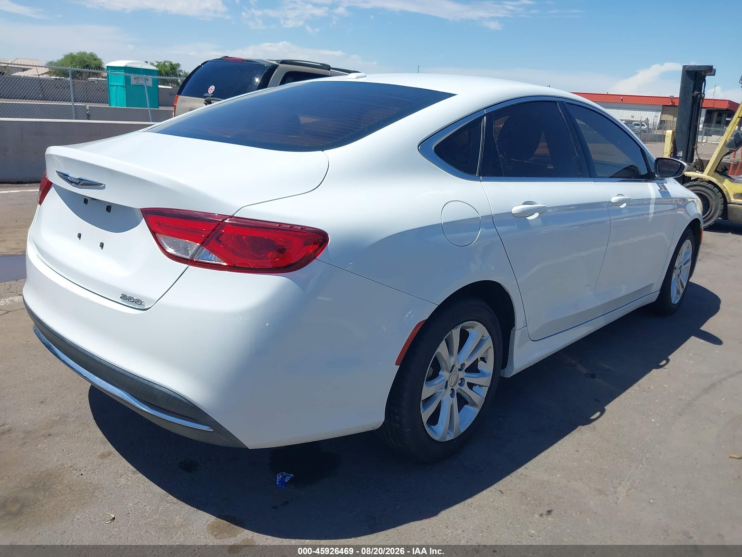 2016 Chrysler 200 Limited White vin: 1C3CCCAB7GN161081