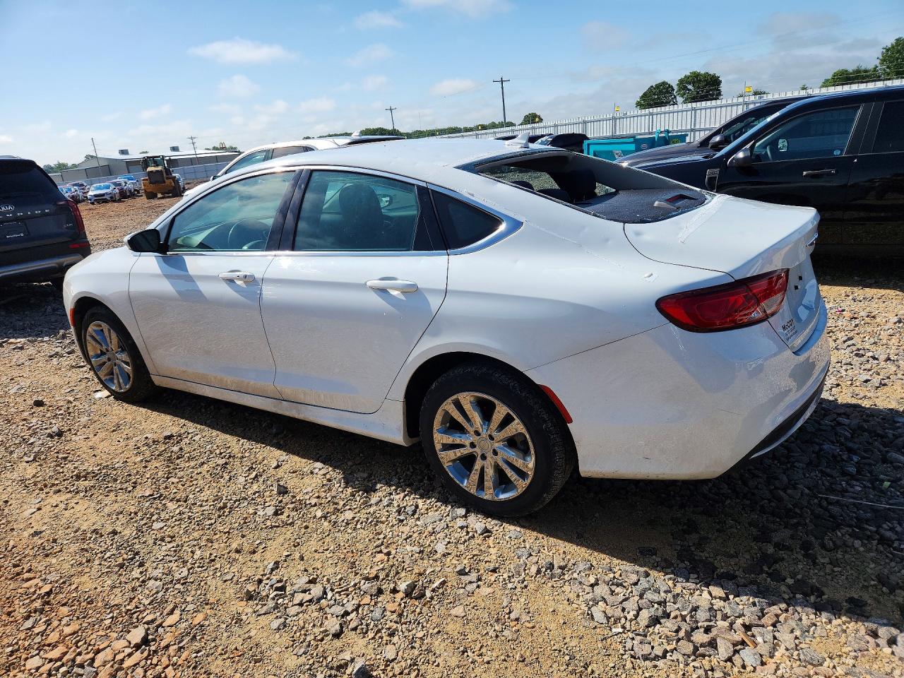 2016 Chrysler 200 Limited White vin: 1C3CCCAB7GN172811