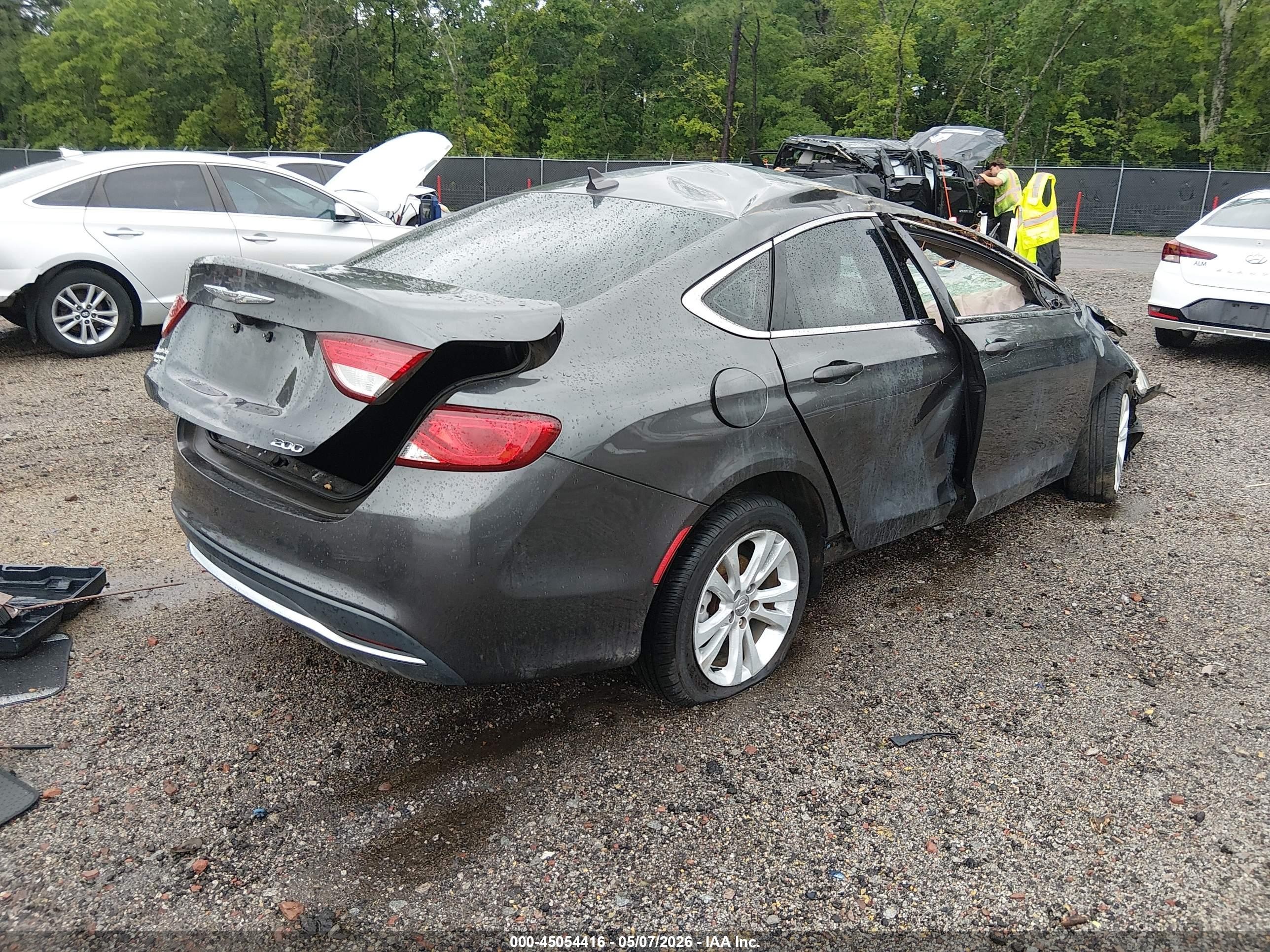2016 Chrysler 200 Limited Platinum Gray vin: 1C3CCCAB7GN188426