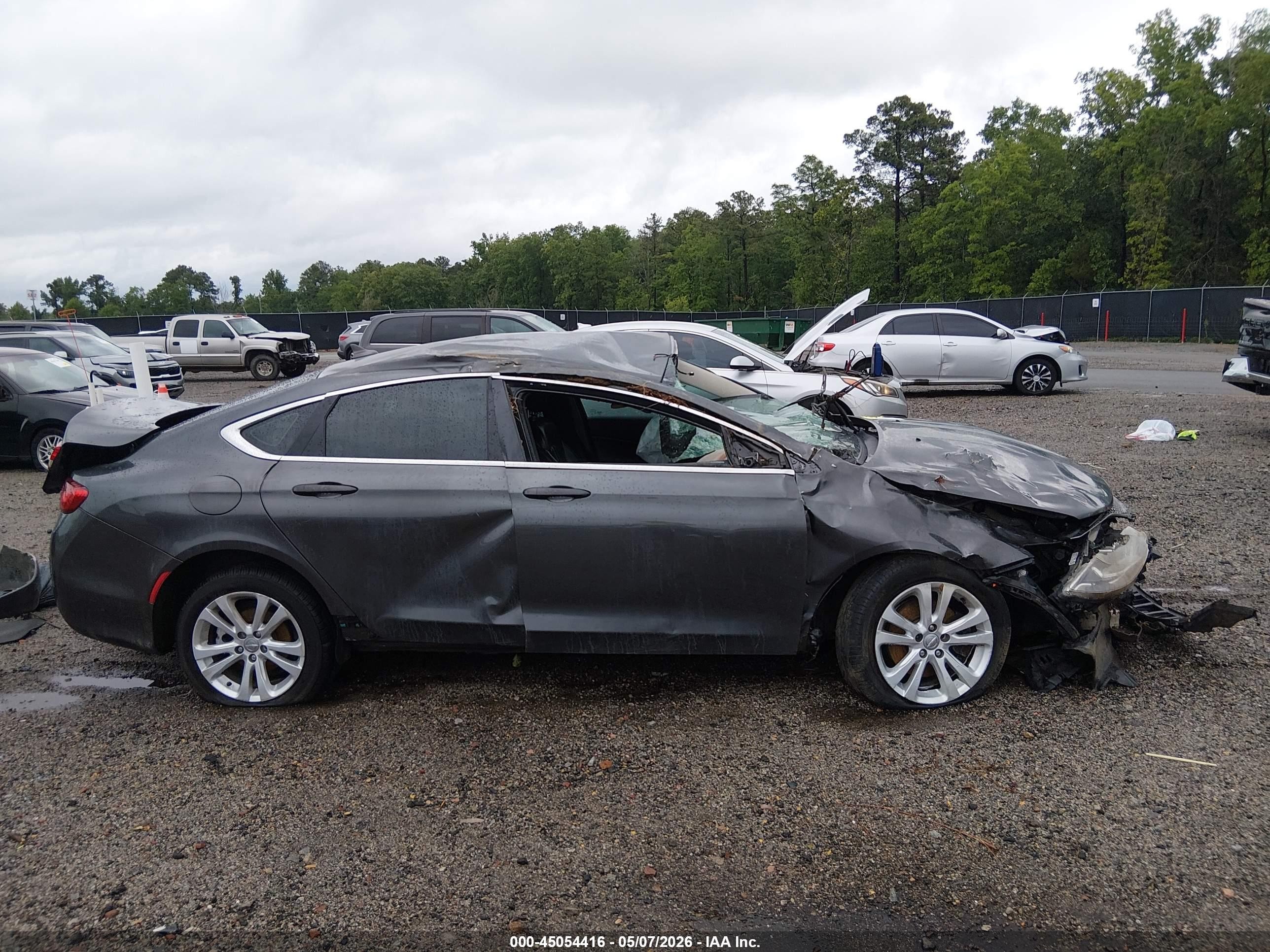 2016 Chrysler 200 Limited Platinum Gray vin: 1C3CCCAB7GN188426