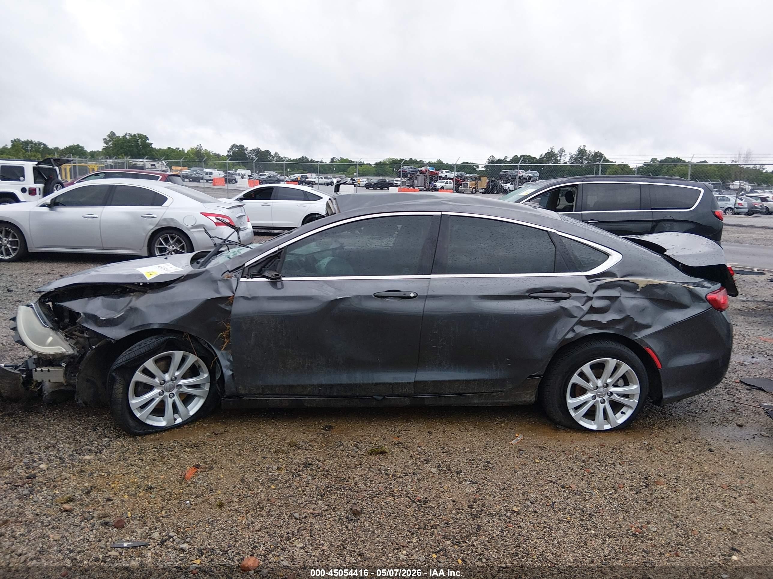 2016 Chrysler 200 Limited Platinum Gray vin: 1C3CCCAB7GN188426