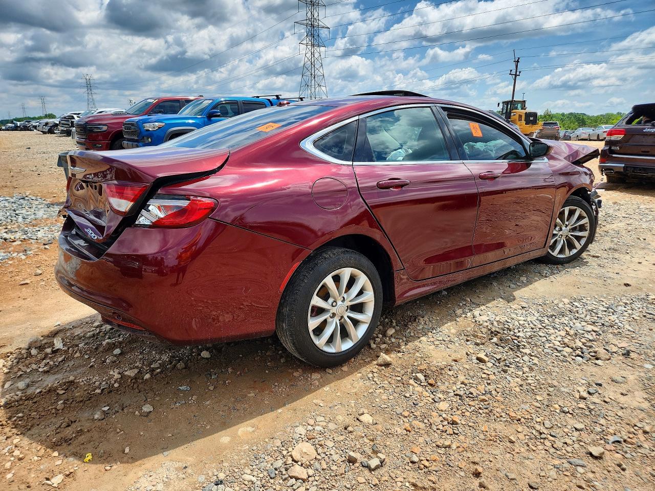 2015 Chrysler 200 Limited Burgundy vin: 1C3CCCAB8FN558748