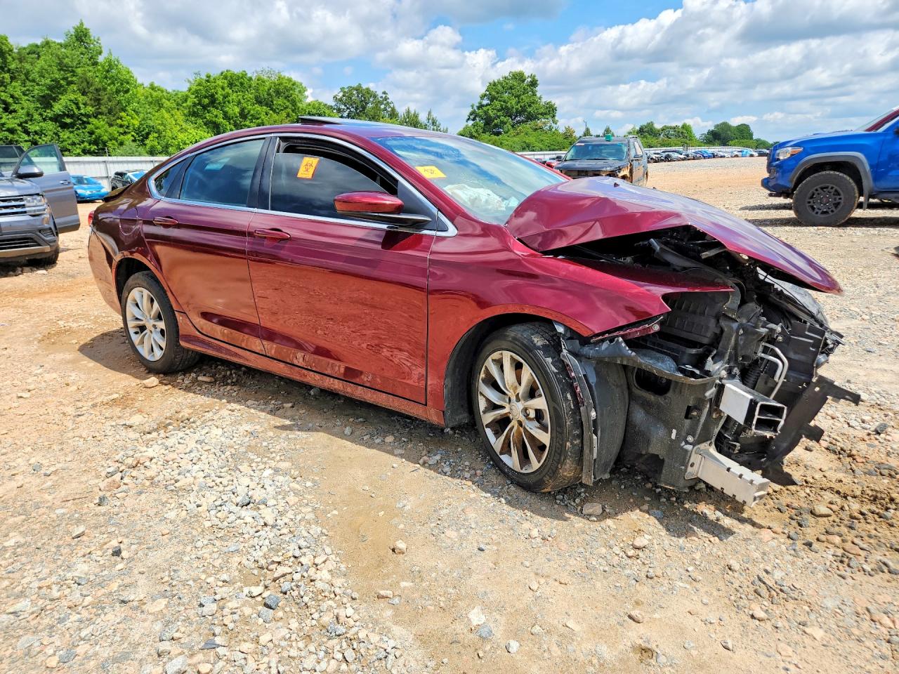 2015 Chrysler 200 Limited Burgundy vin: 1C3CCCAB8FN558748