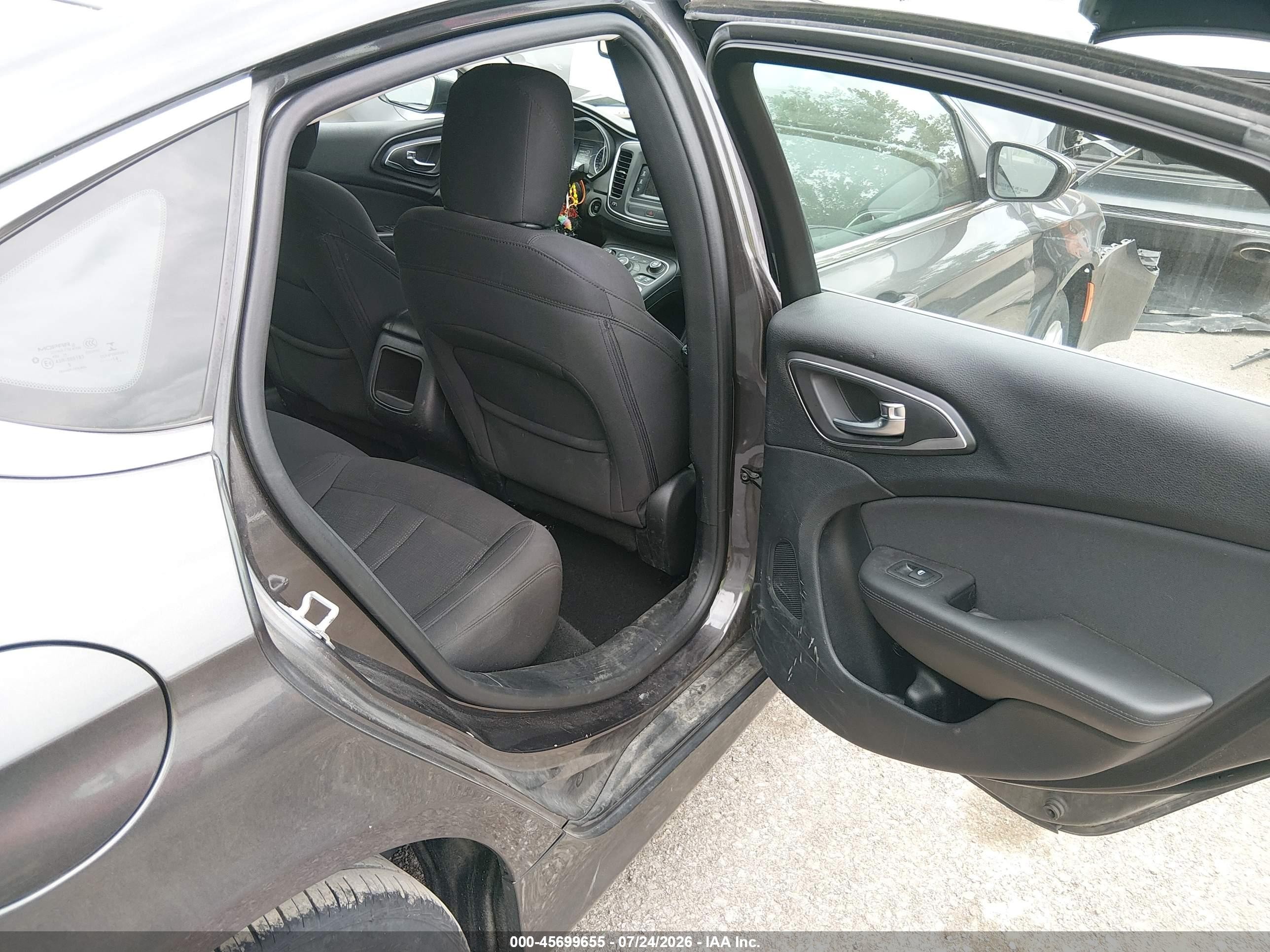 2015 Chrysler 200 Limited Gray vin: 1C3CCCAB8FN558765