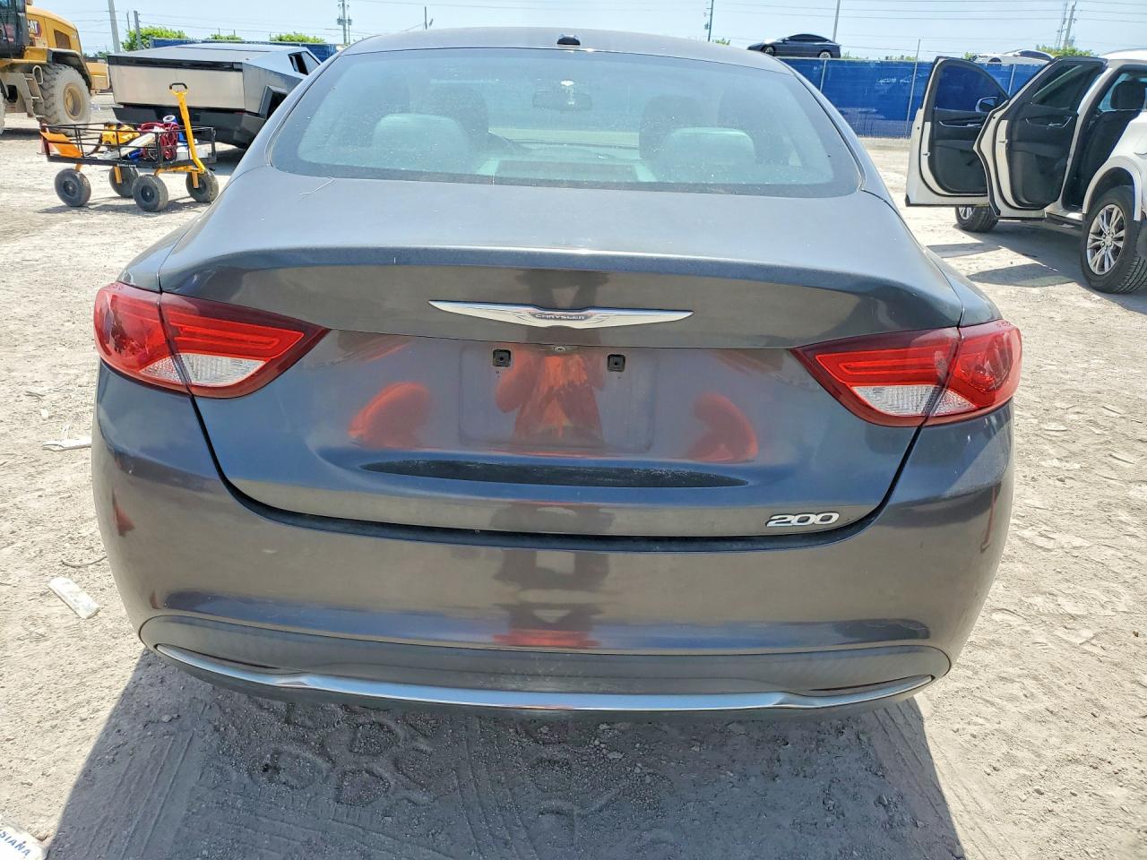 2015 Chrysler 200 Limited Charcoal vin: 1C3CCCAB8FN560077