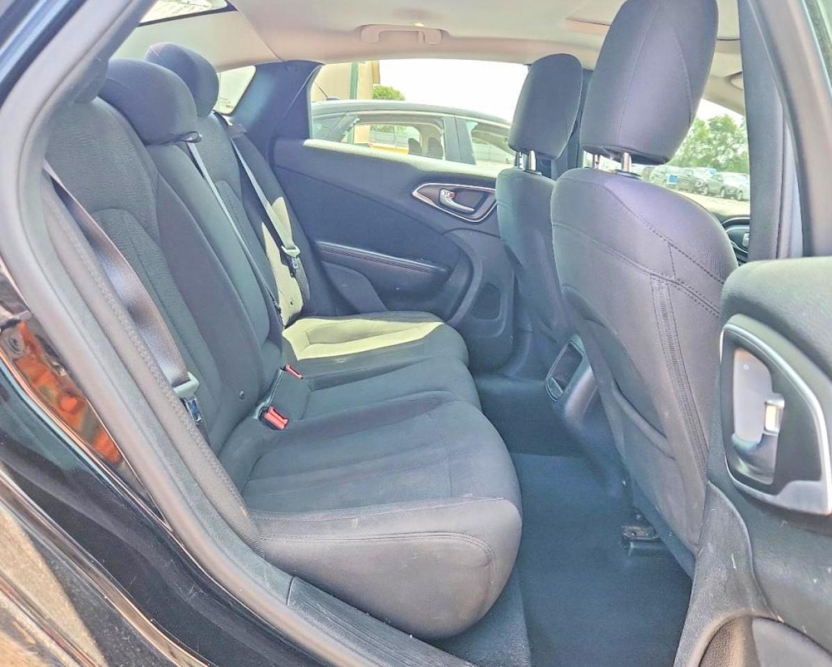 2015 Chrysler 200 Limited Black vin: 1C3CCCAB8FN621301