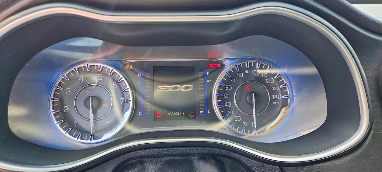 2015 Chrysler 200 Limited Black vin: 1C3CCCAB8FN621301