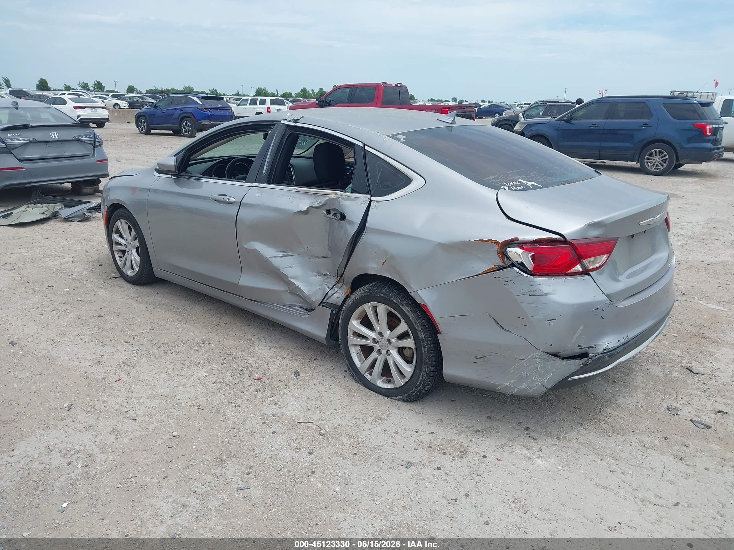 2015 Chrysler 200 Limited Silver vin: 1C3CCCAB8FN652306