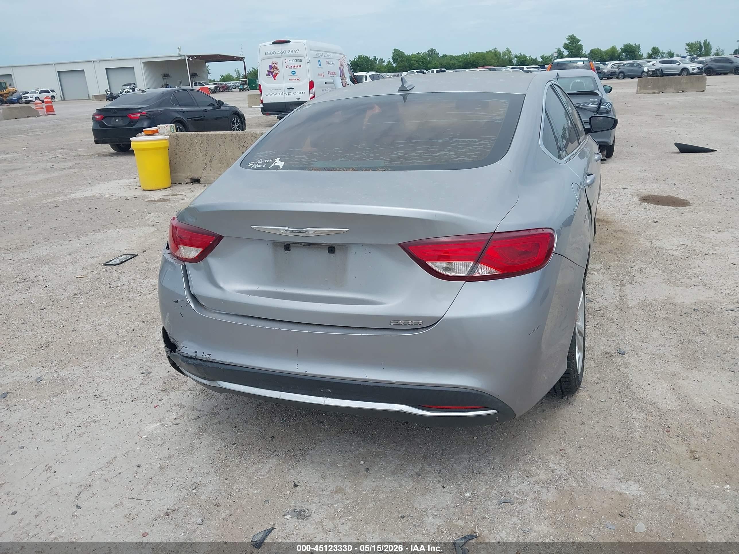 2015 Chrysler 200 Limited Silver vin: 1C3CCCAB8FN652306