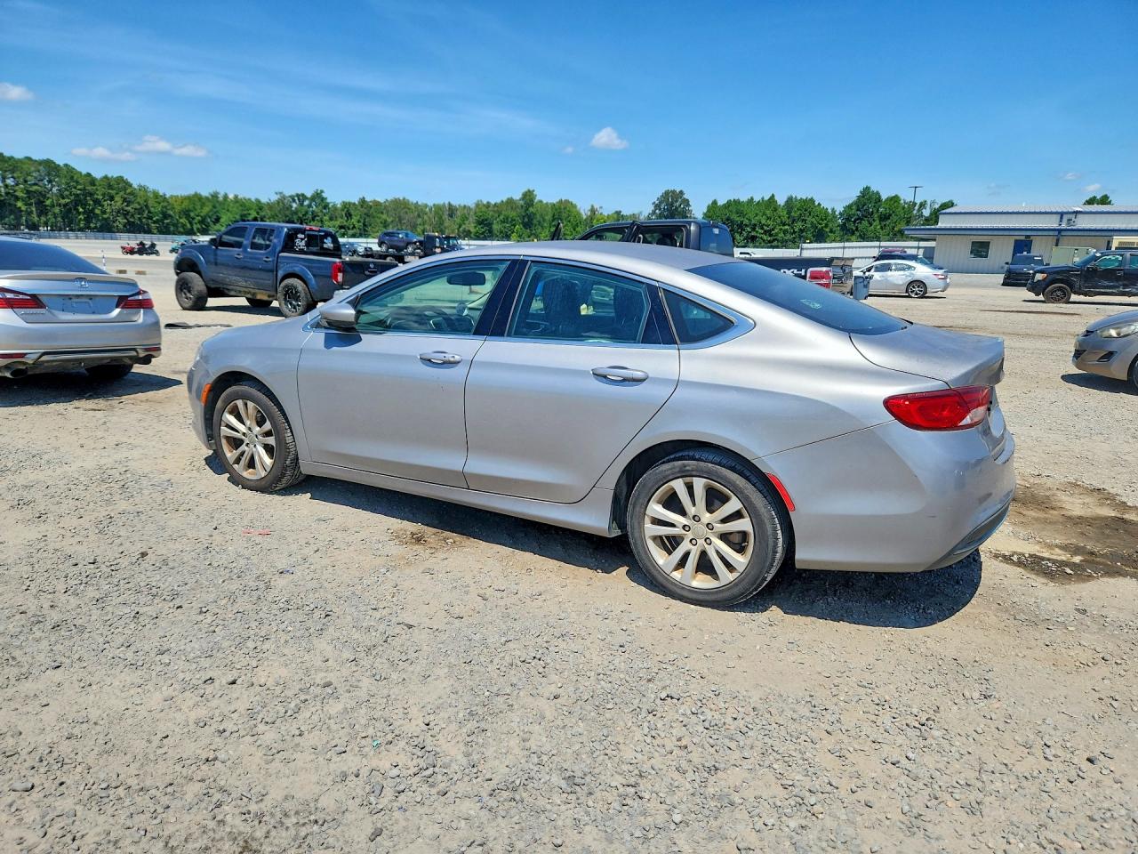 2015 Chrysler 200 Limited Silver vin: 1C3CCCAB8FN654573