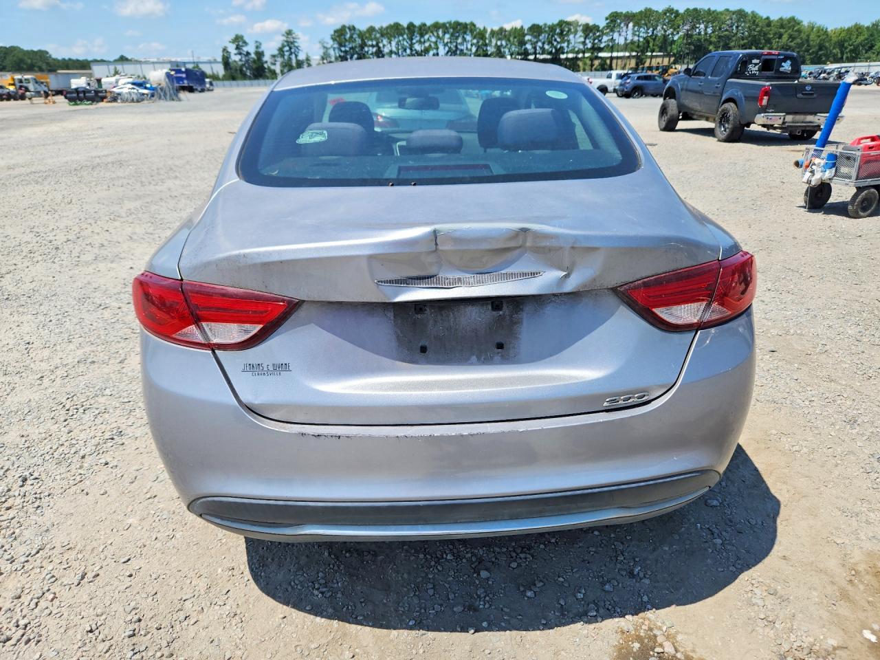 2015 Chrysler 200 Limited Silver vin: 1C3CCCAB8FN654573
