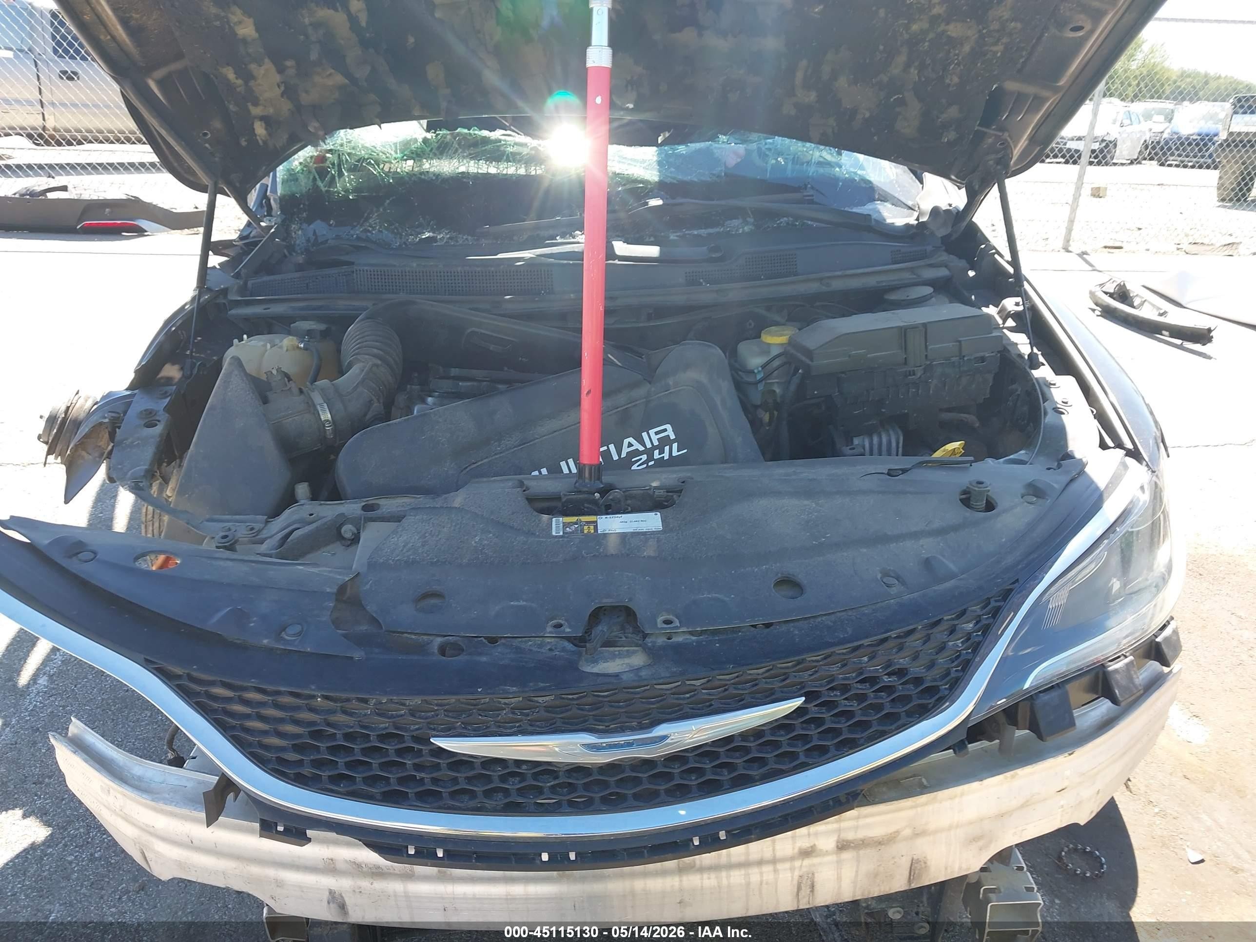 2015 Chrysler 200 Limited Gray vin: 1C3CCCAB8FN656033