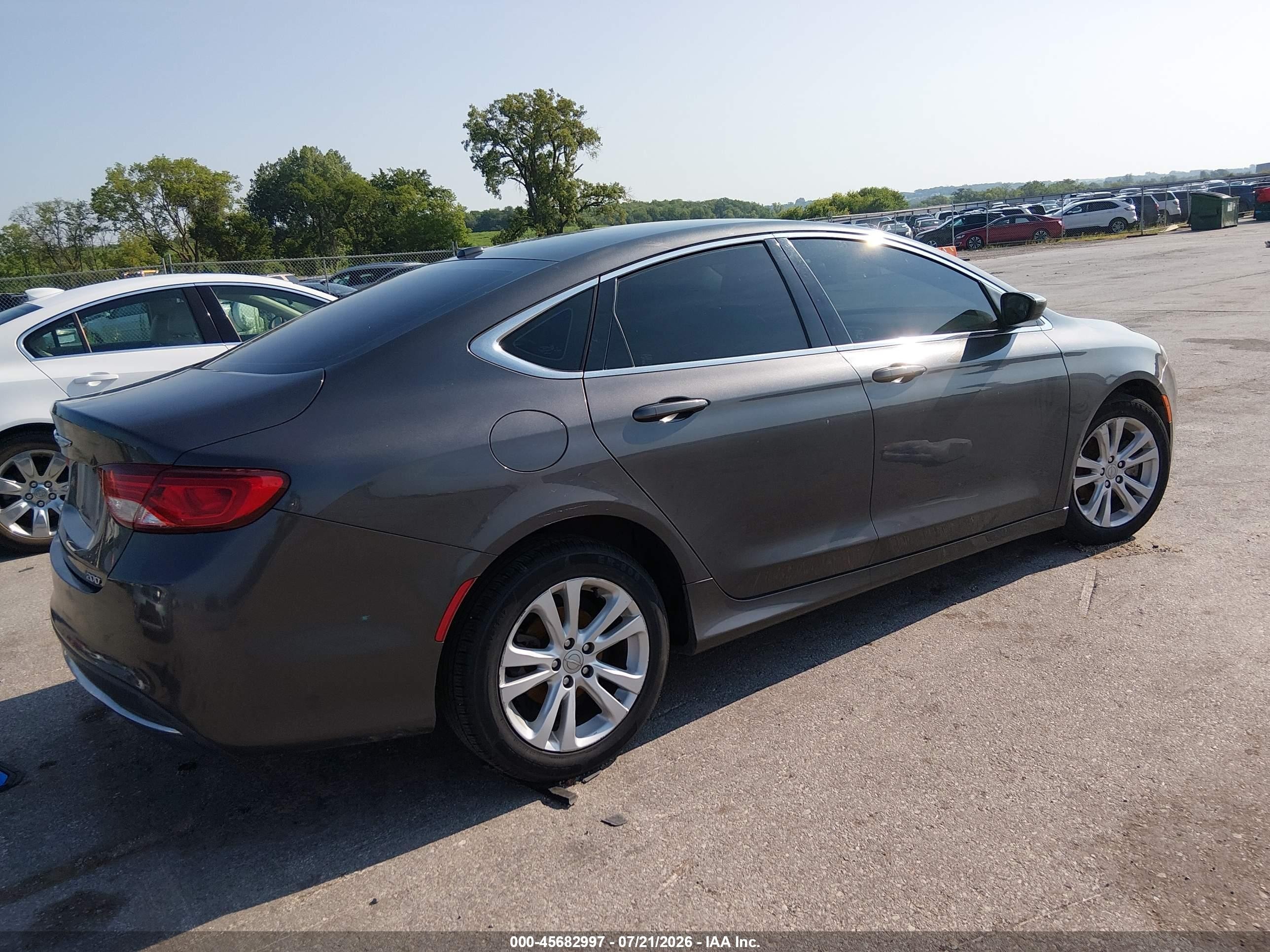 2015 Chrysler 200 Limited Gray vin: 1C3CCCAB8FN666917