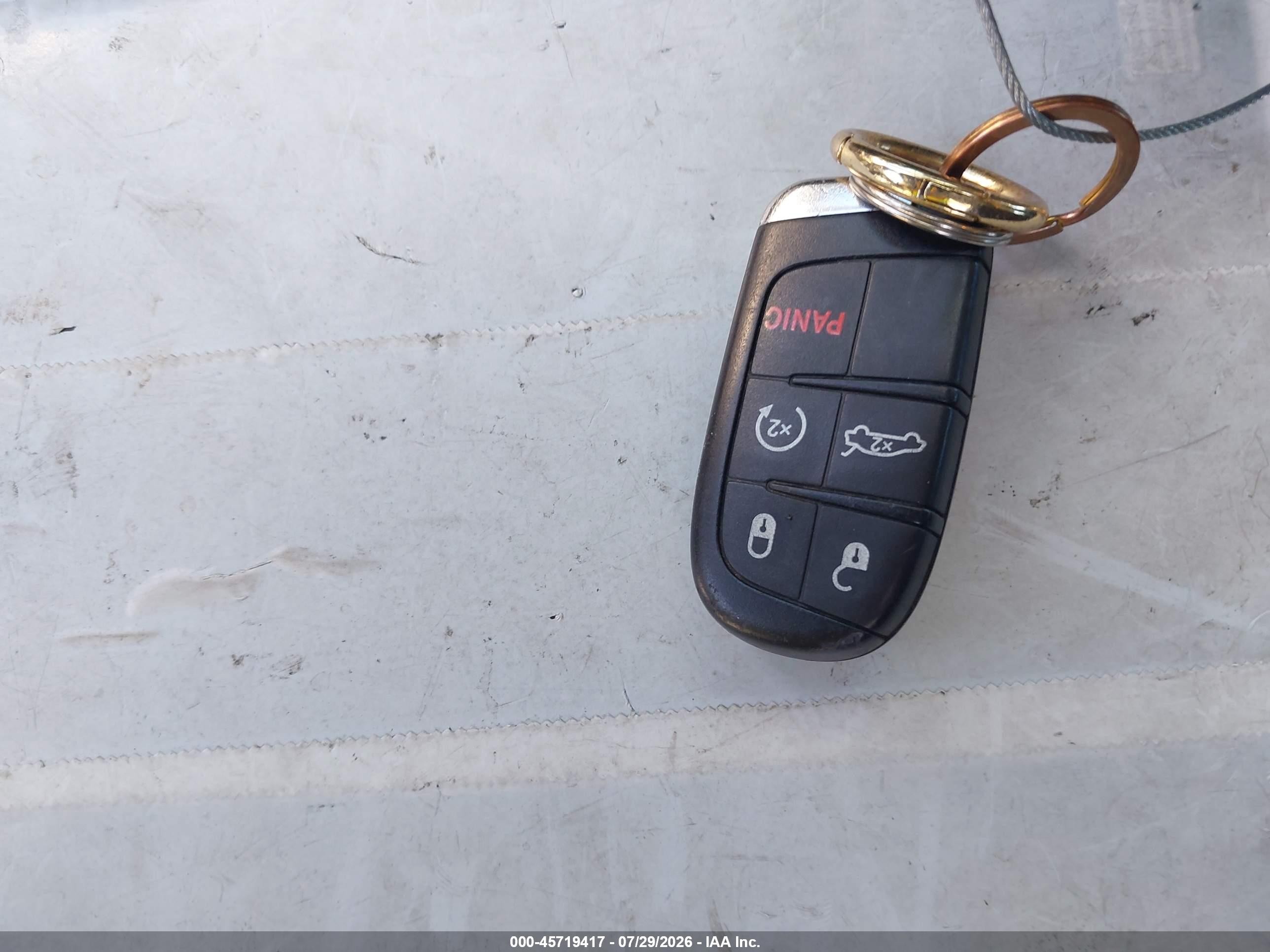 2015 Chrysler 200 Limited Серый vin: 1C3CCCAB8FN702220