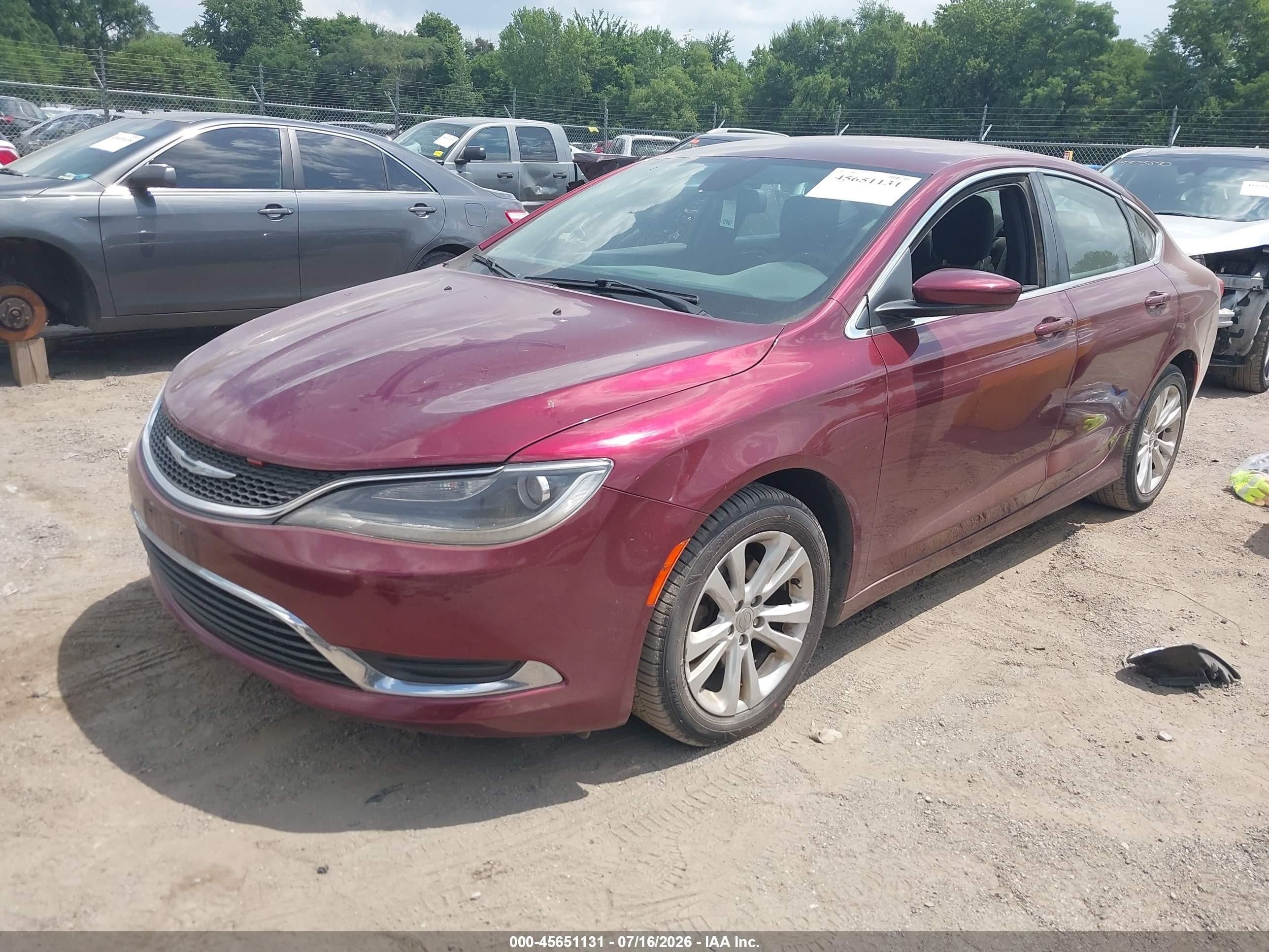2015 Chrysler 200 Limited Burgundy vin: 1C3CCCAB8FN711175