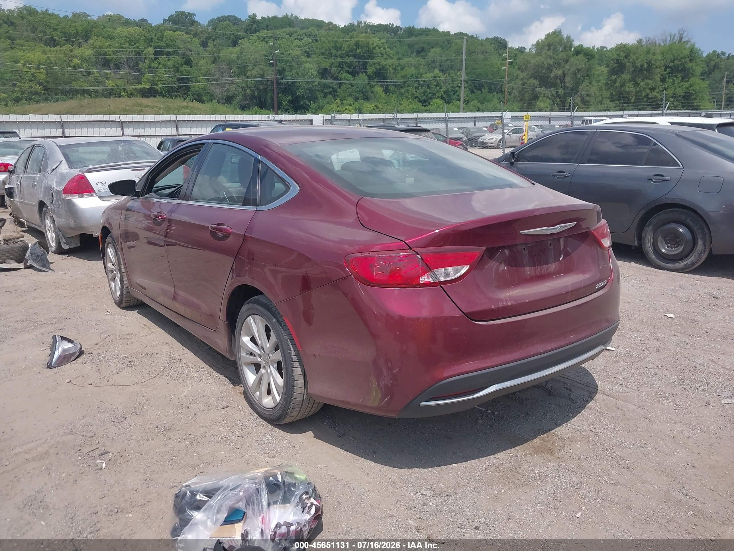 2015 Chrysler 200 Limited Burgundy vin: 1C3CCCAB8FN711175