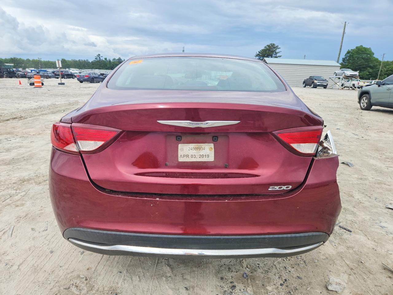 2015 Chrysler 200 Limited Burgundy vin: 1C3CCCAB8FN751515