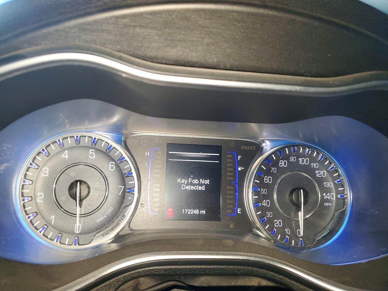 2015 Chrysler 200 Limited Белый vin: 1C3CCCAB8FN754060