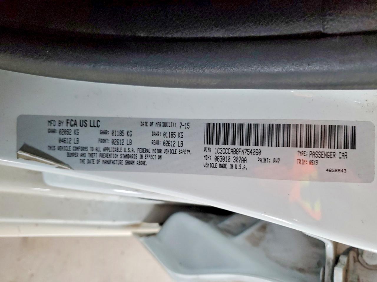 2015 Chrysler 200 Limited Белый vin: 1C3CCCAB8FN754060