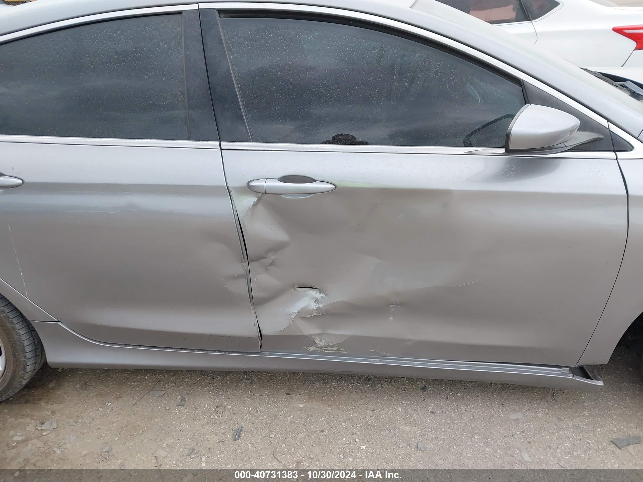 2015 Chrysler 200 Limited Серый vin: 1C3CCCAB9FN543448